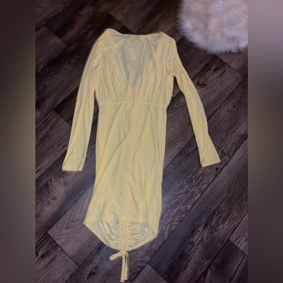 NWT💫 PLT Oriana lemon plunge rushed bodycon dress - Picture 12 of 16
